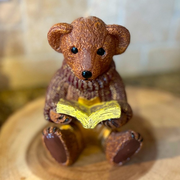 Vintage Wax Candle Brown Teddy Bear in sweater reading a book - Picture 2 of 7